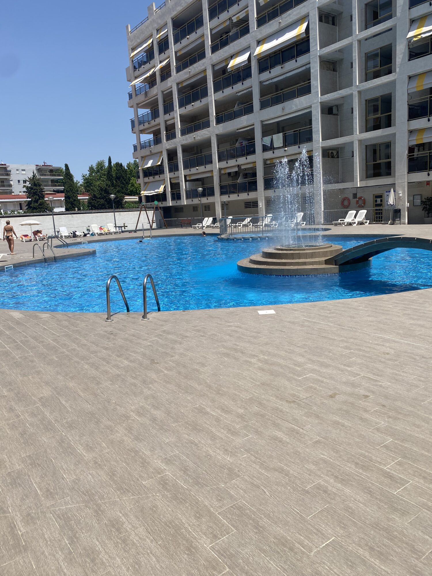 apartamento-michelangelo-01 Apartment with pool in Salou